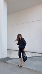 STRETCH CAPRI PANTS