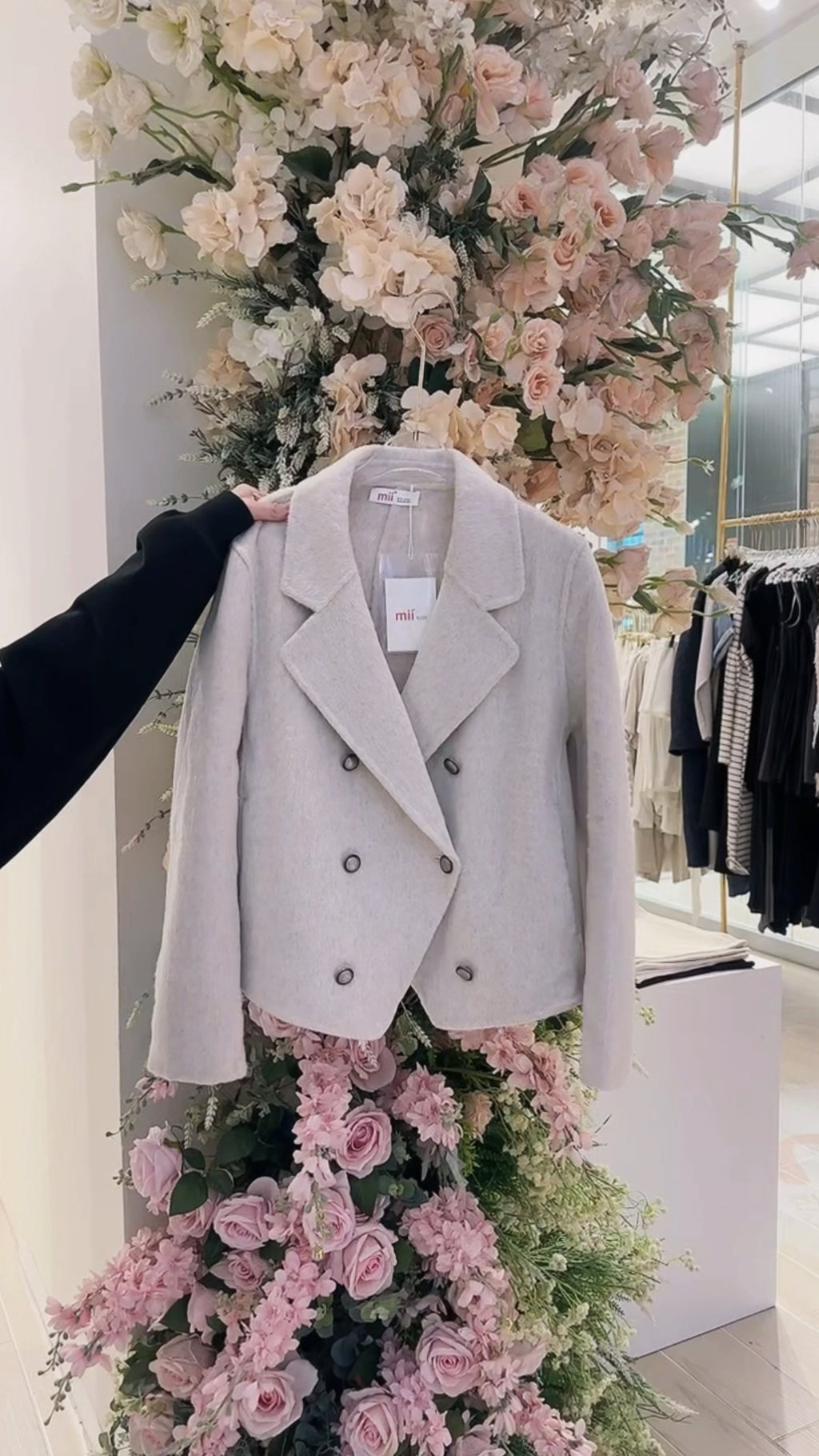 SOFT WOOL CROPPED JACKET