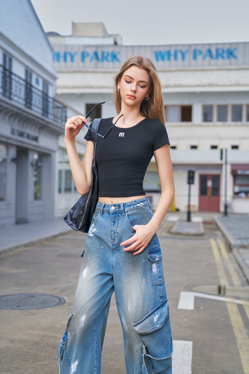 BLACK LABEL SIGNATURE TEE