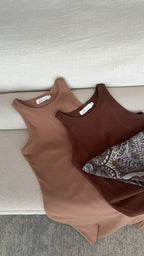 ESSENTIAL TANK MIDI