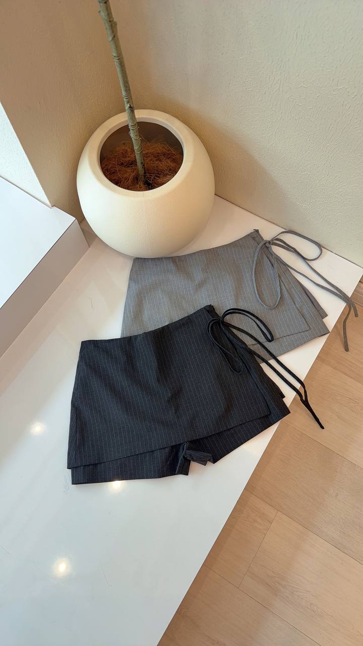 PINSTRIPE LAYERED SKORT