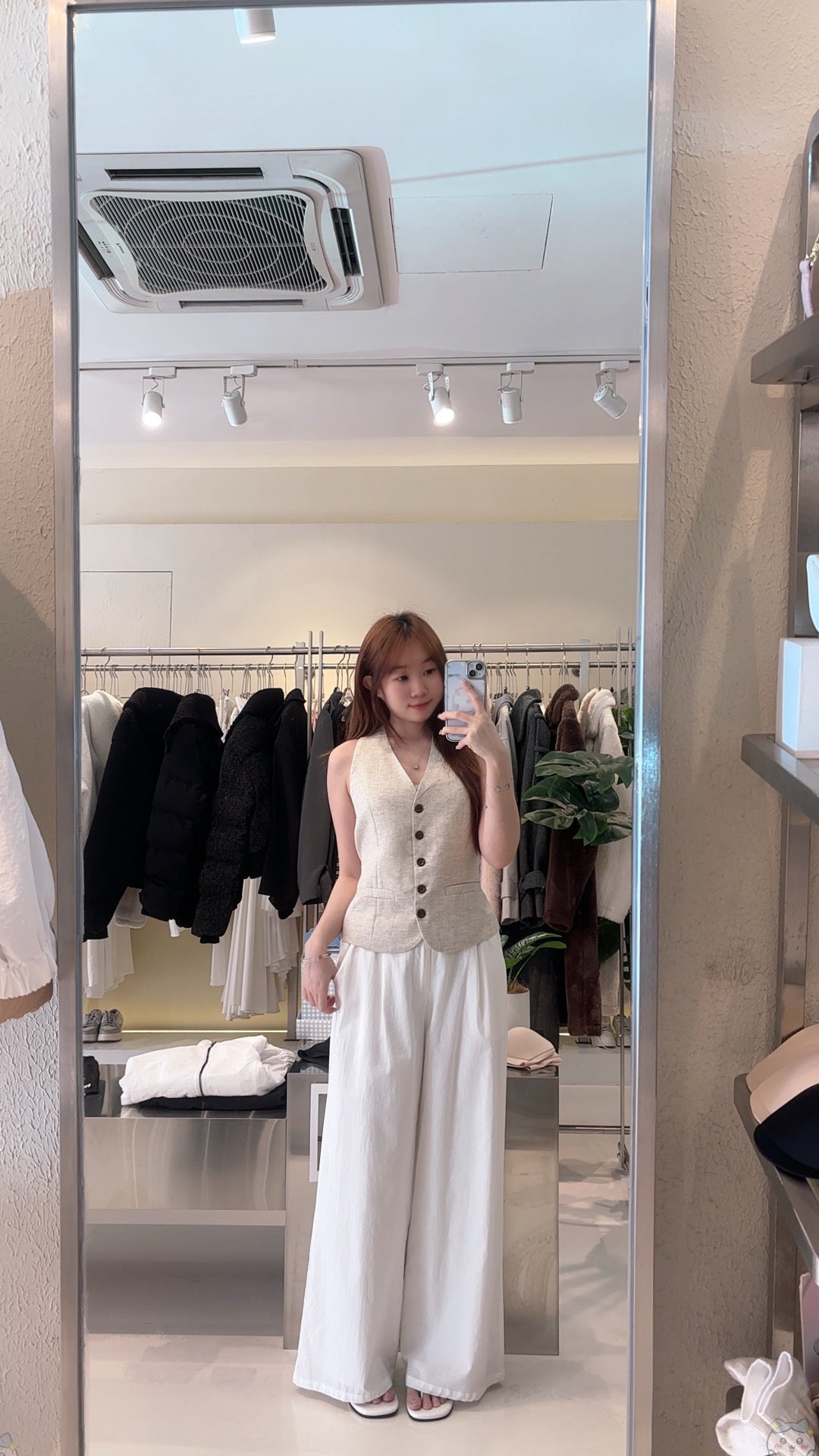 TAILORED BUTTON VEST
