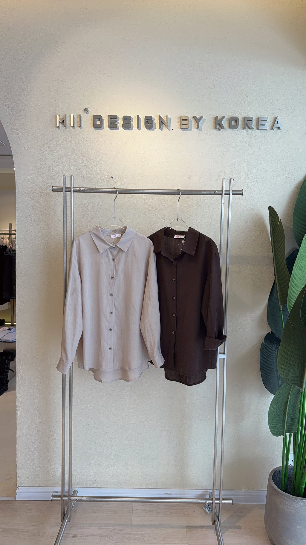 SOFT DRAPE SHIRT