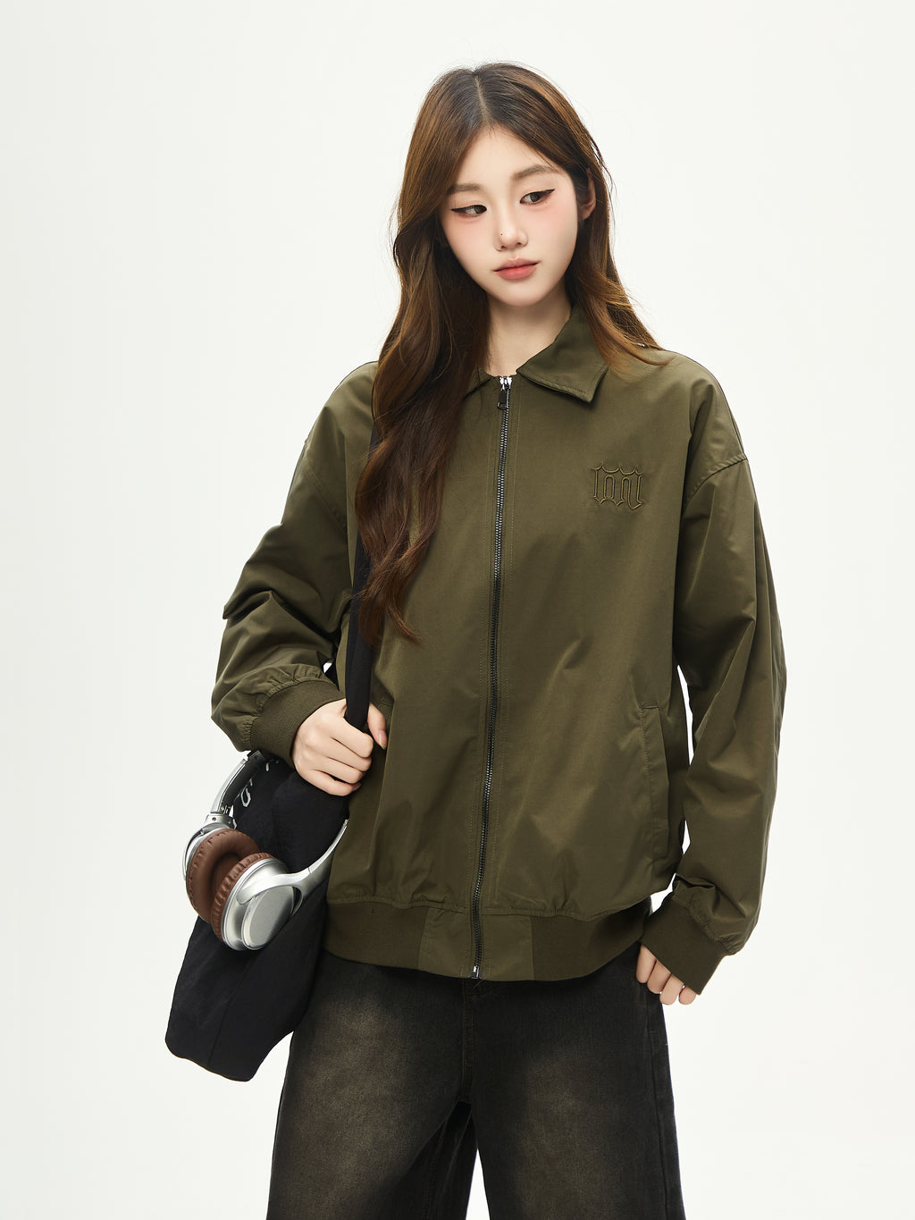 BOMBER JACKET