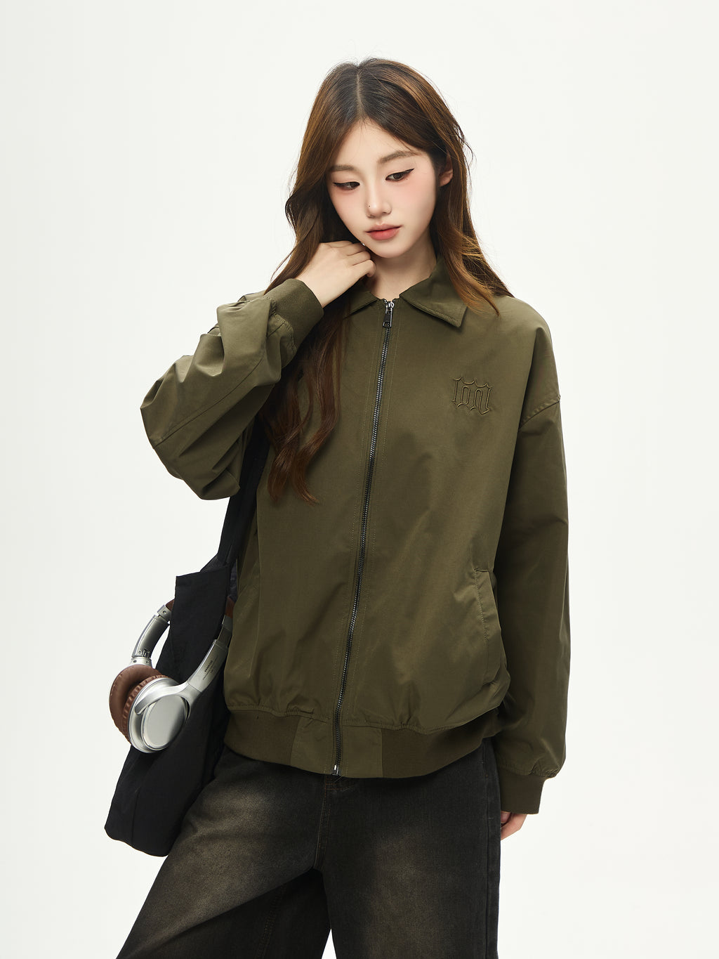 BOMBER JACKET