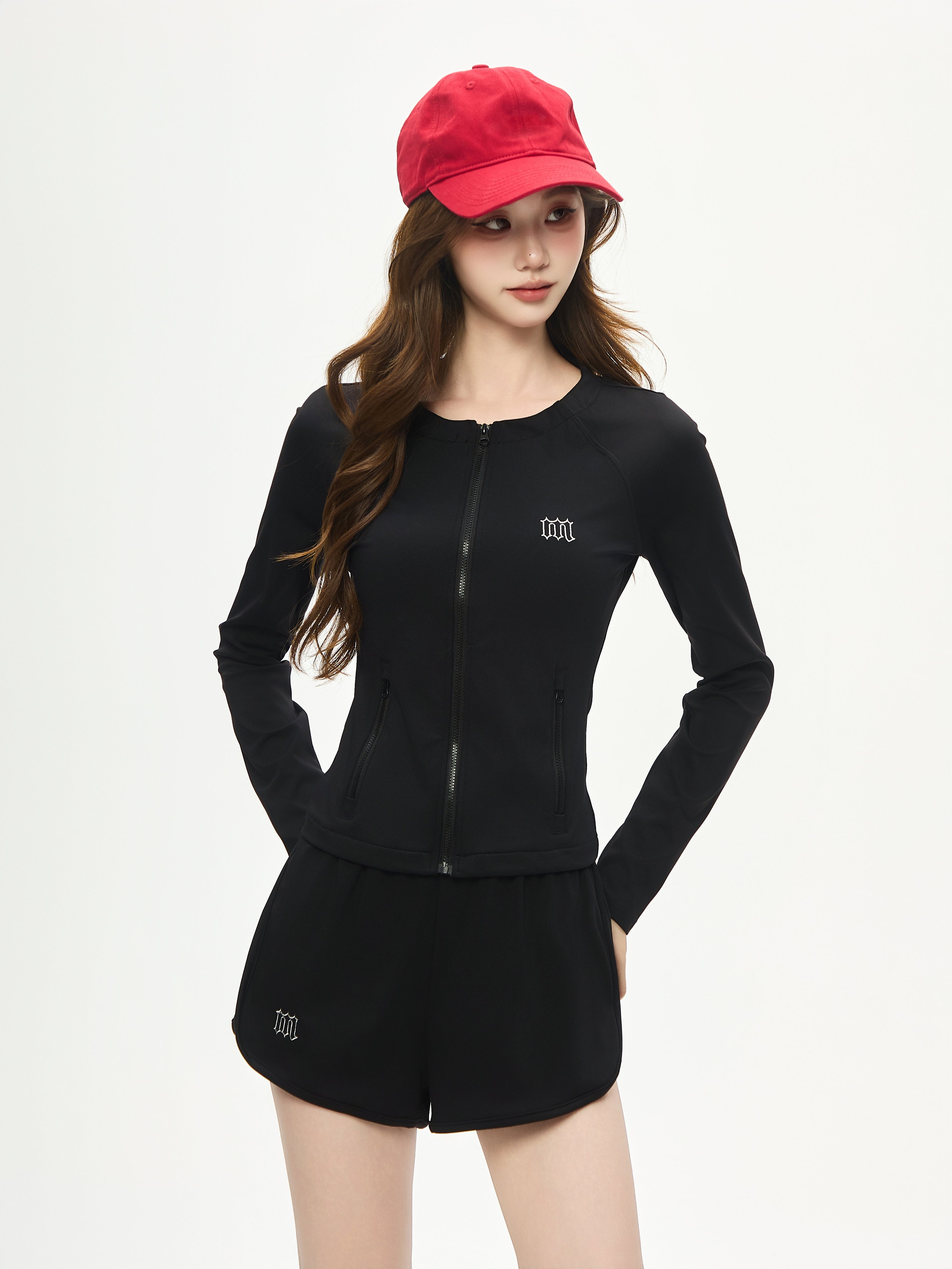 CASUAL SHORT