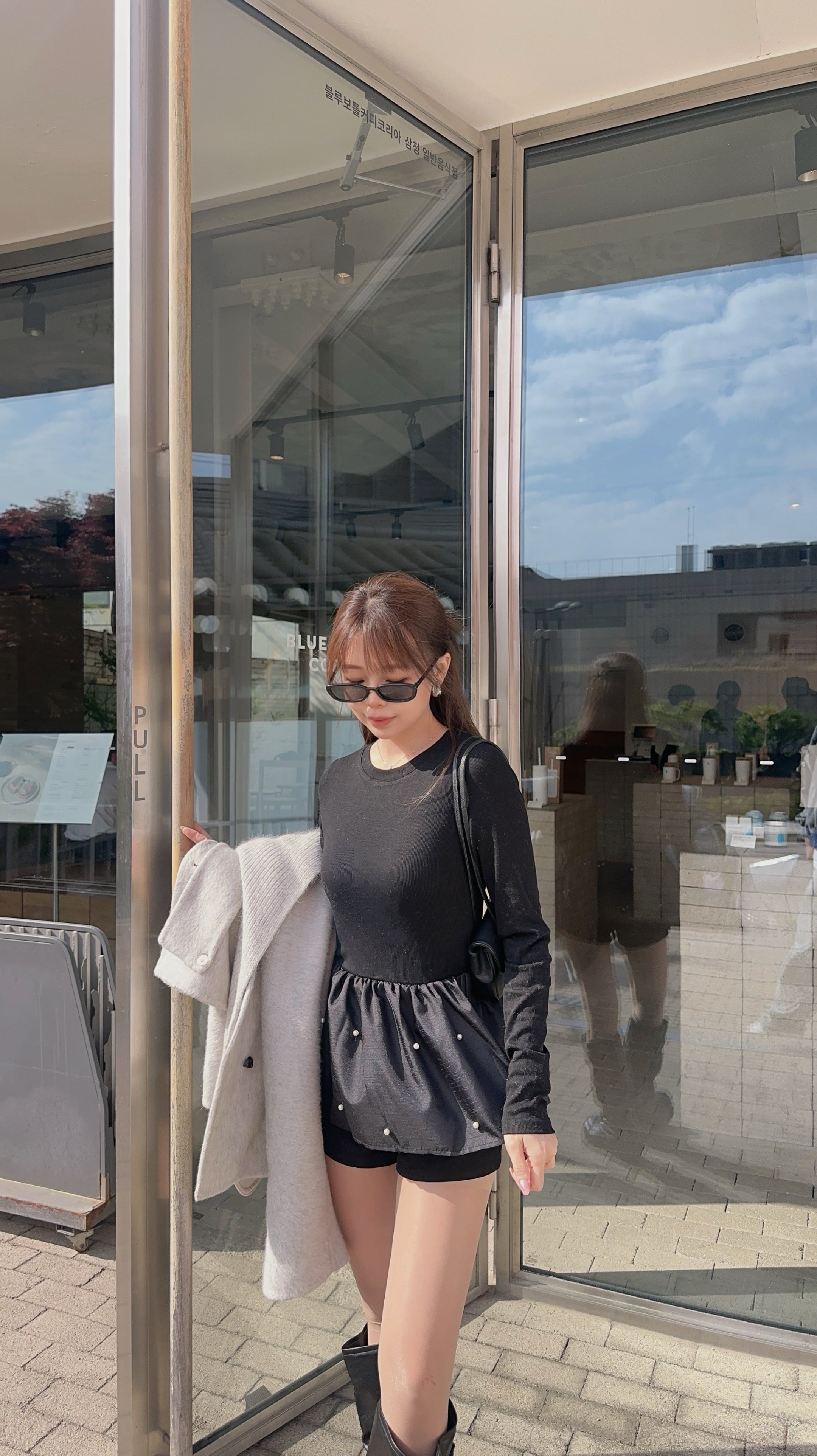 KNIT BLOUSE