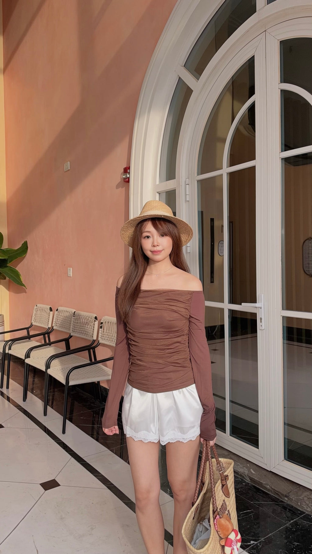 Lustre Lace Short