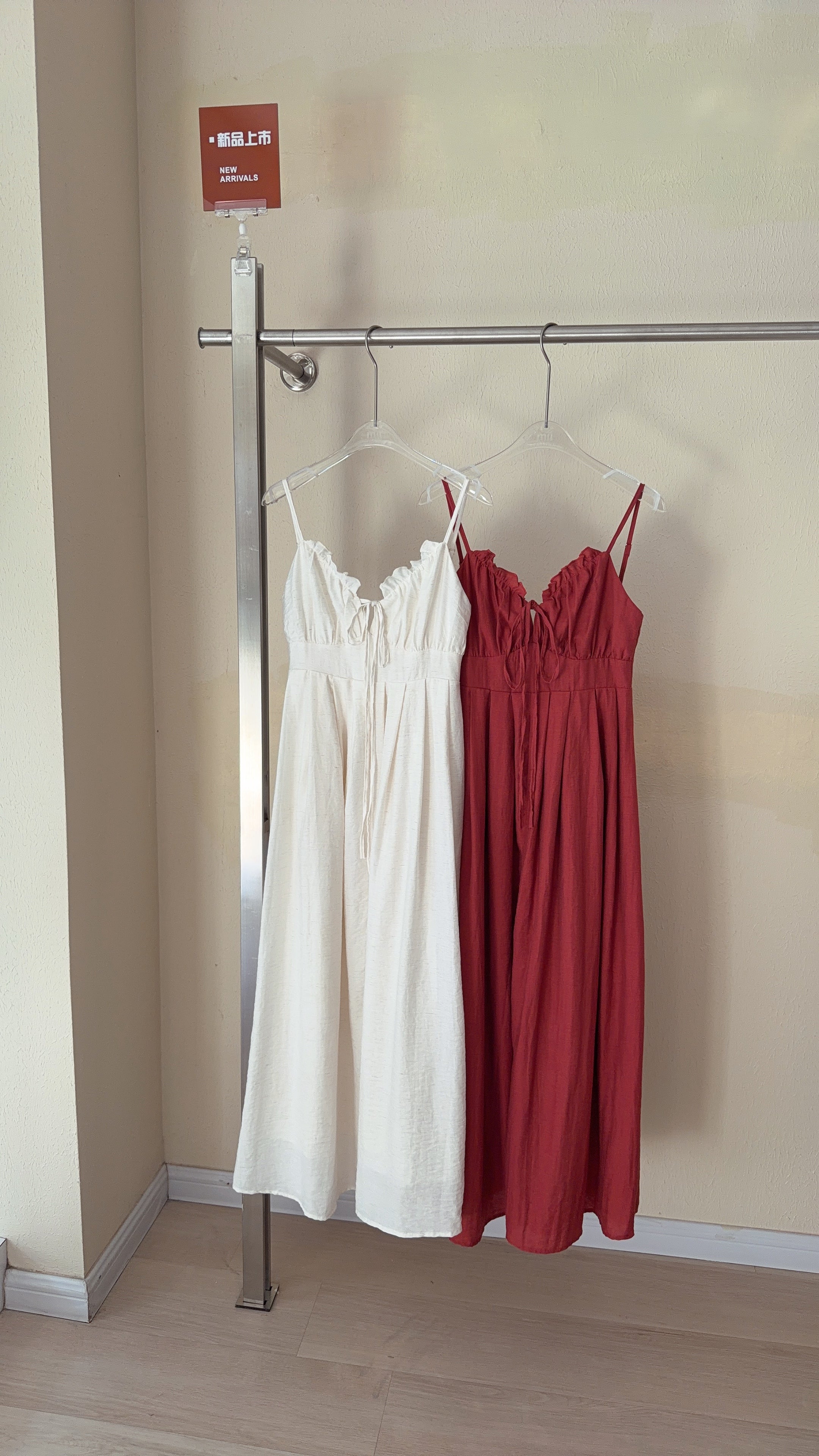 RUCHED MUSE DRESS