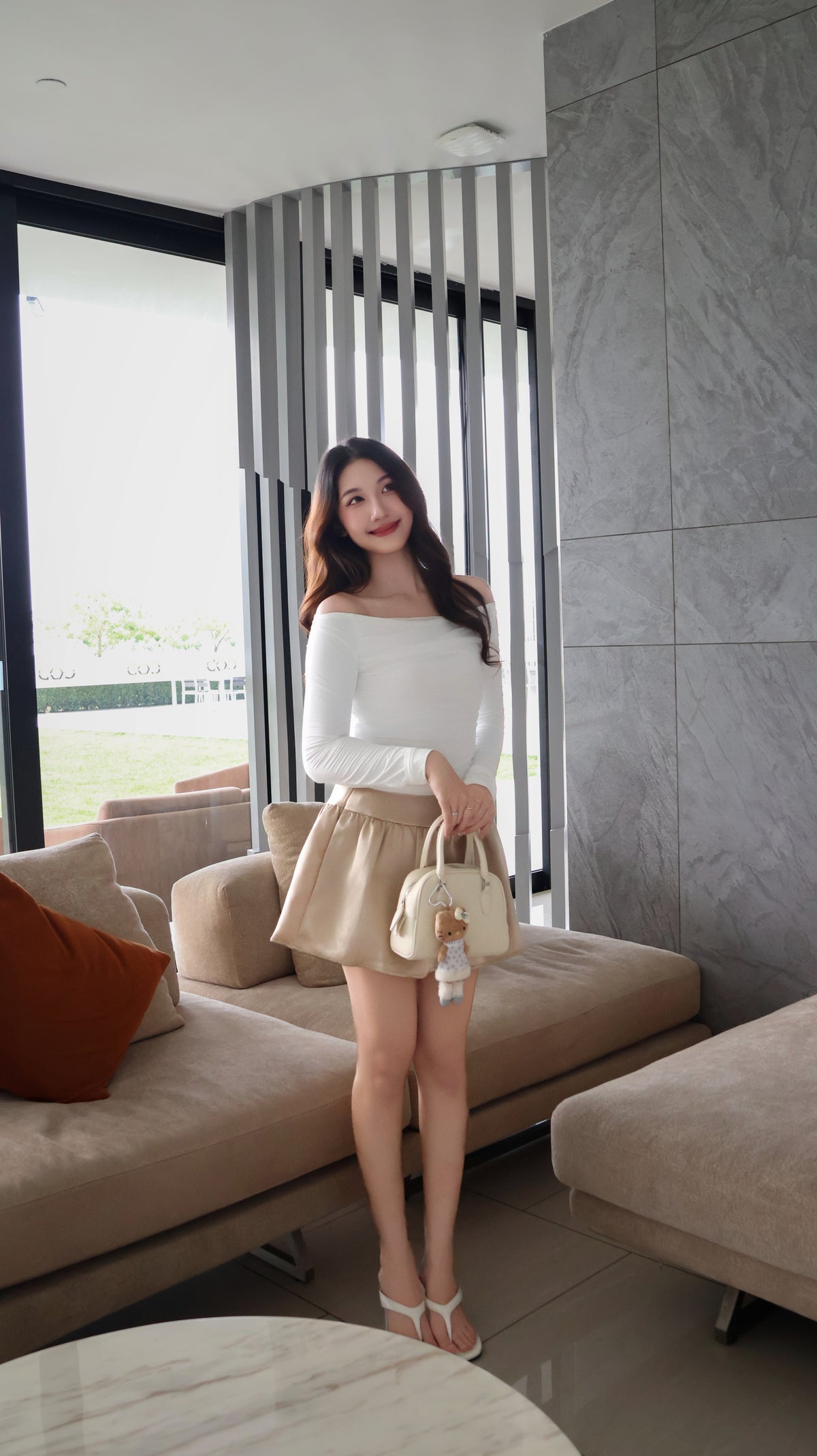 VEIL OFF SHOULDER TOP