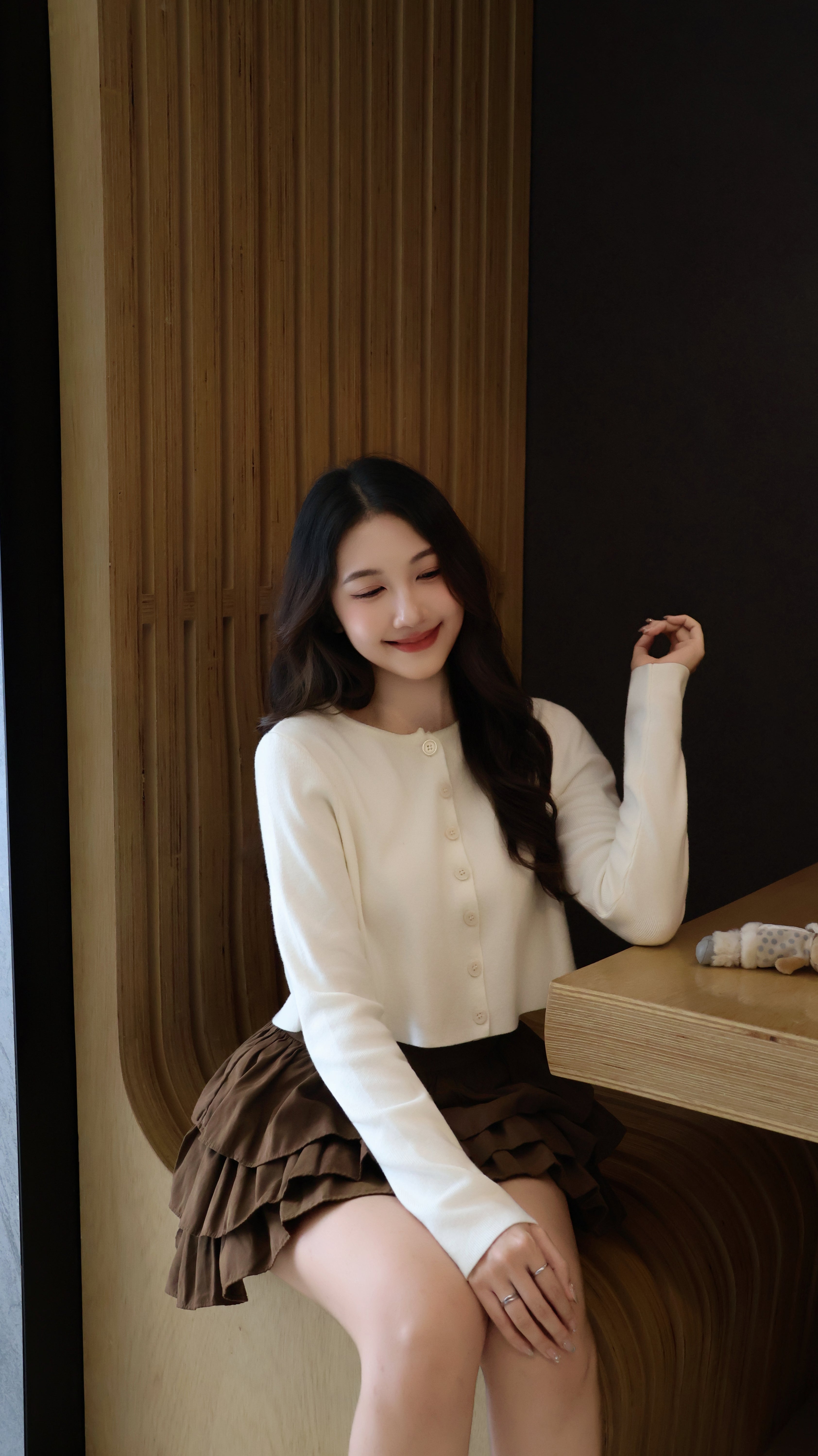 KNIT CARDIGAN