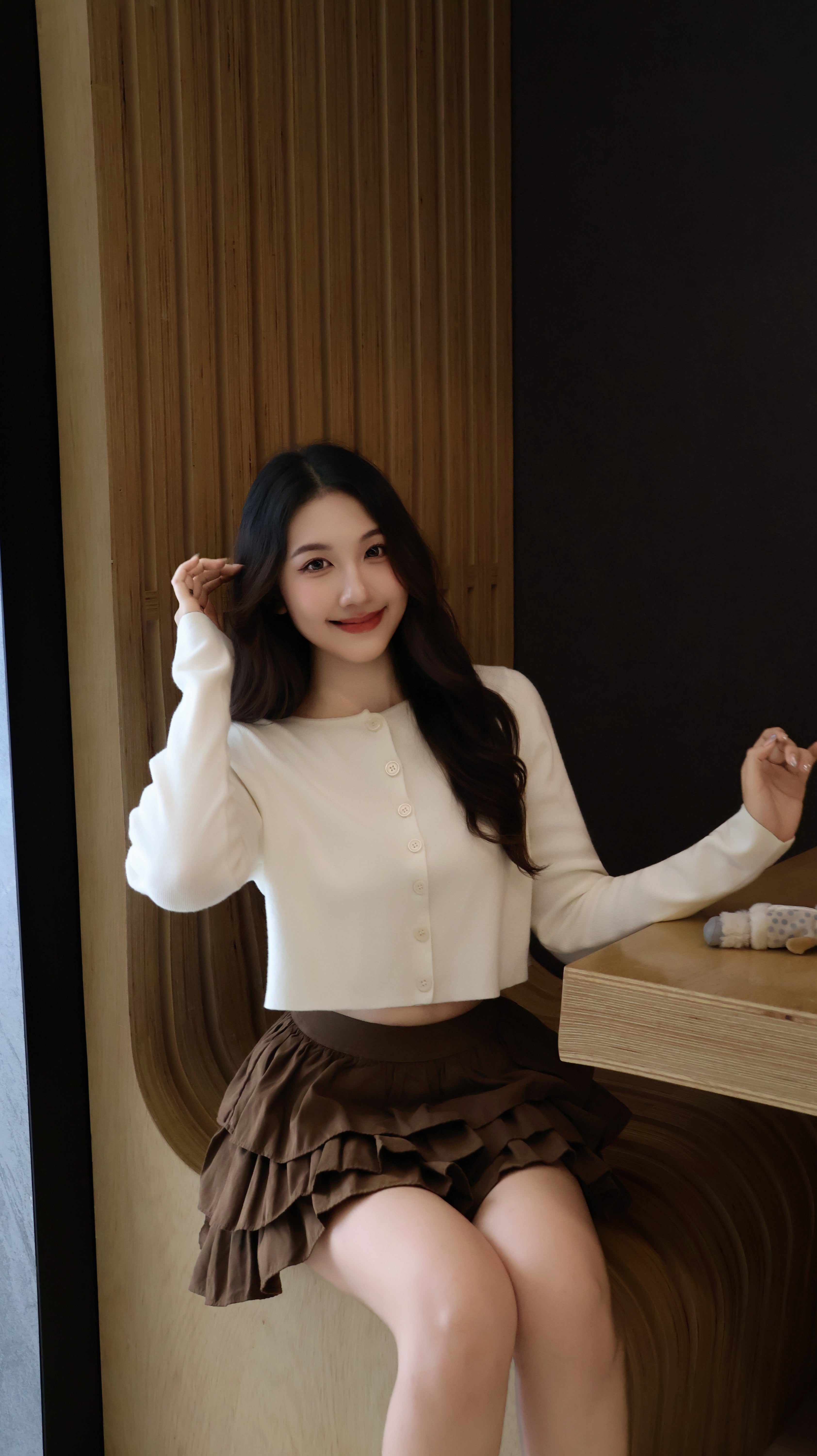KNIT CARDIGAN