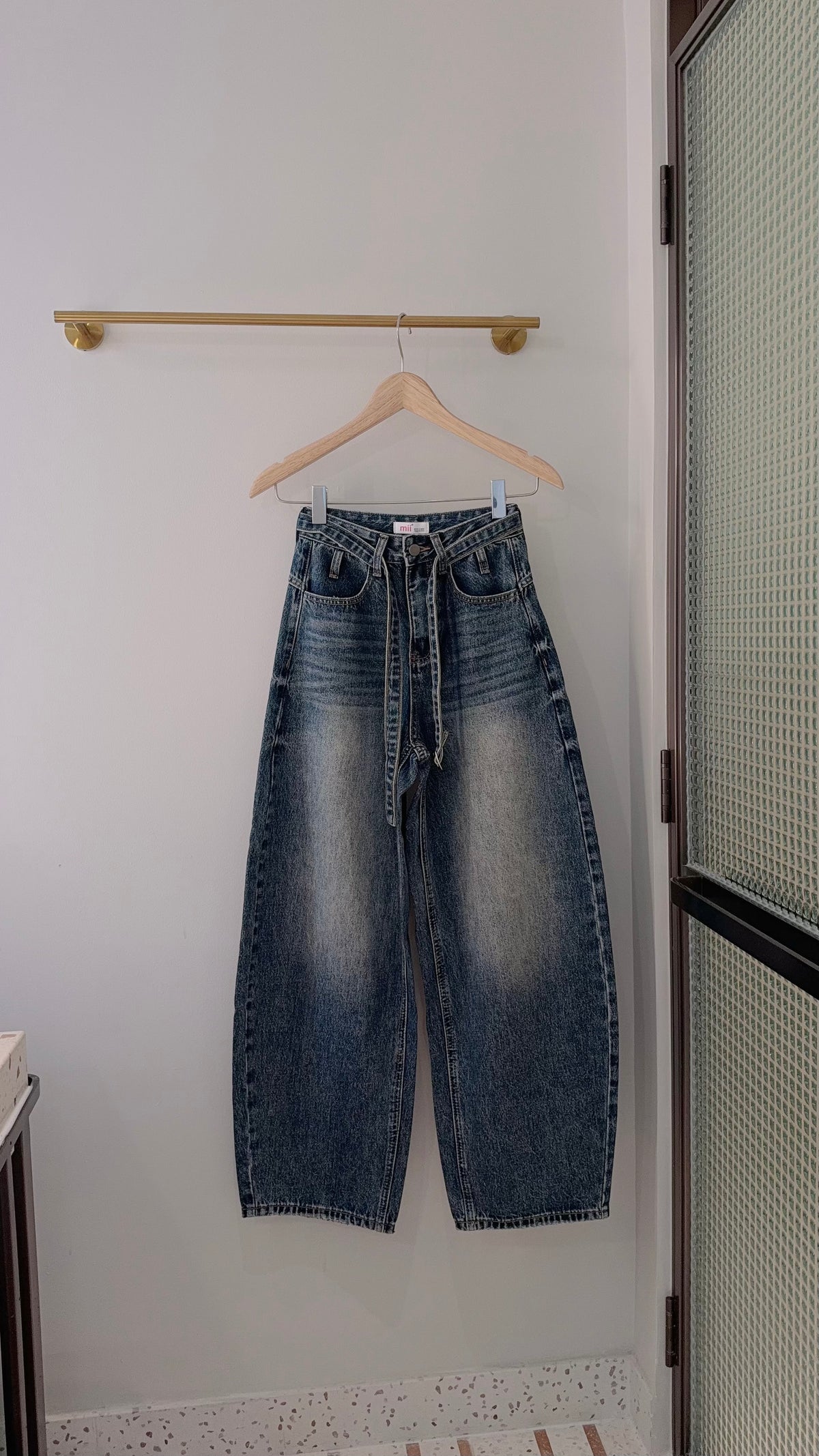 Blade Curve Jean
