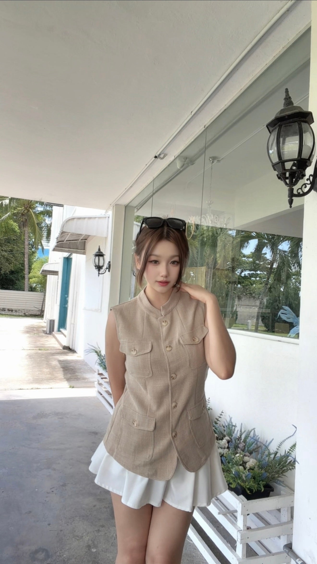 TEXTURED UTILITY VEST