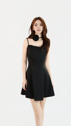ROSETTE CHARM MINI DRESS