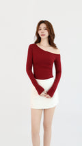 ONE SHOULDER TOP