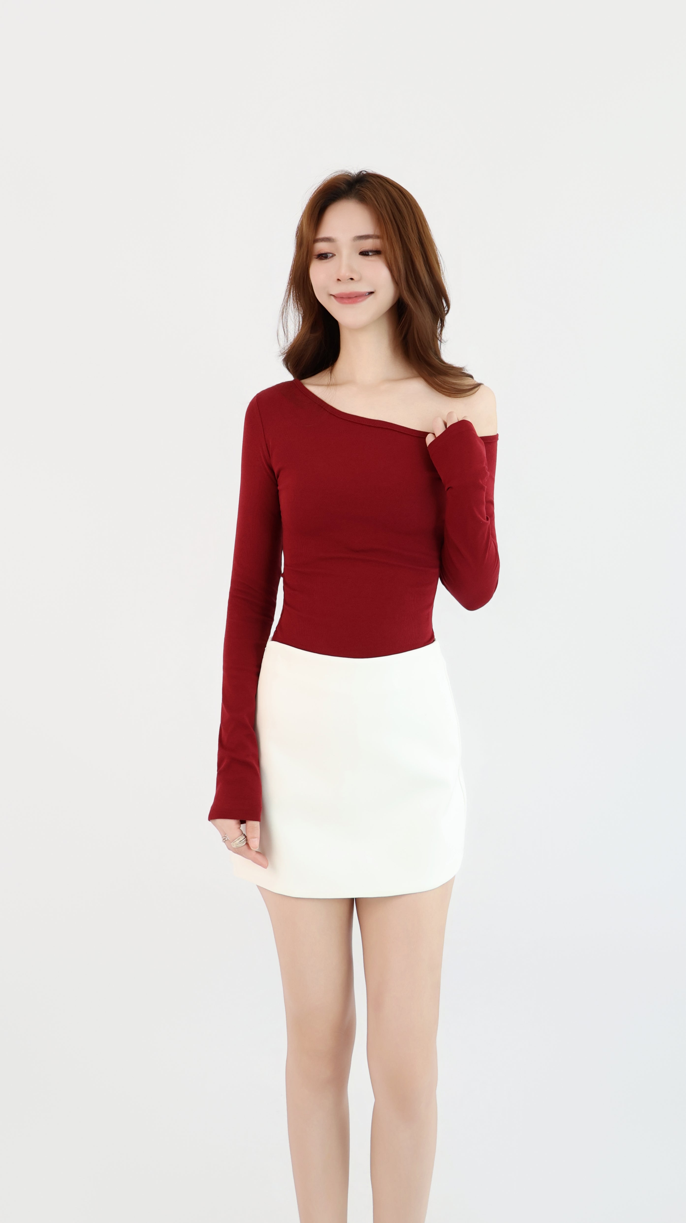 ONE SHOULDER TOP