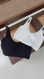 KNIT TOP