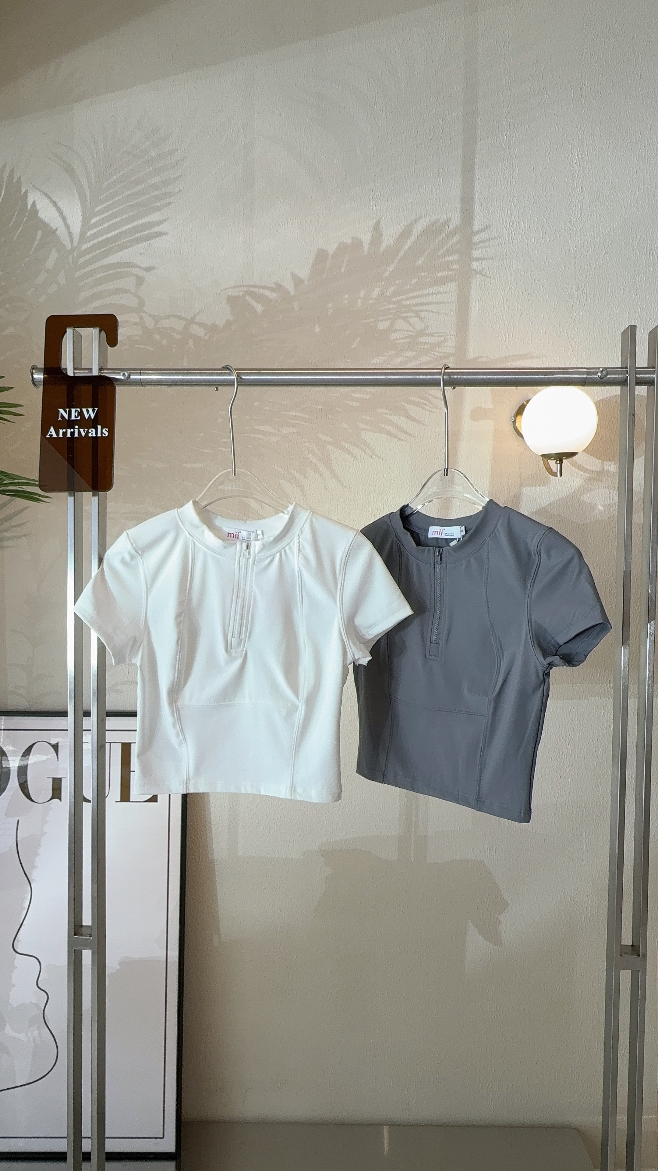 URBAN ZIP TOP