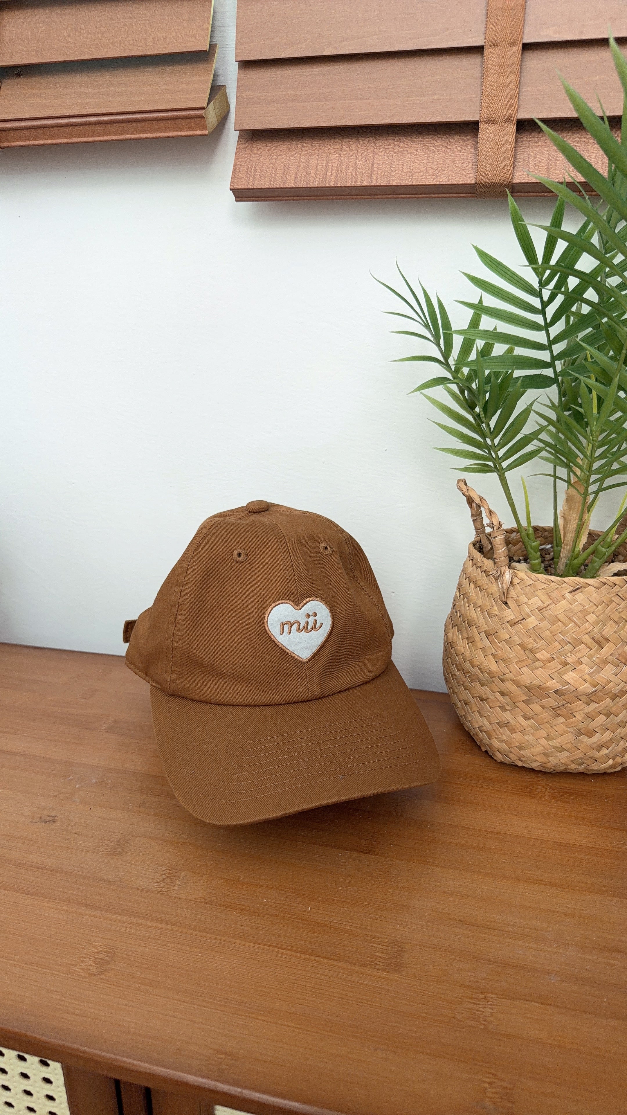 BASEBALL CAP