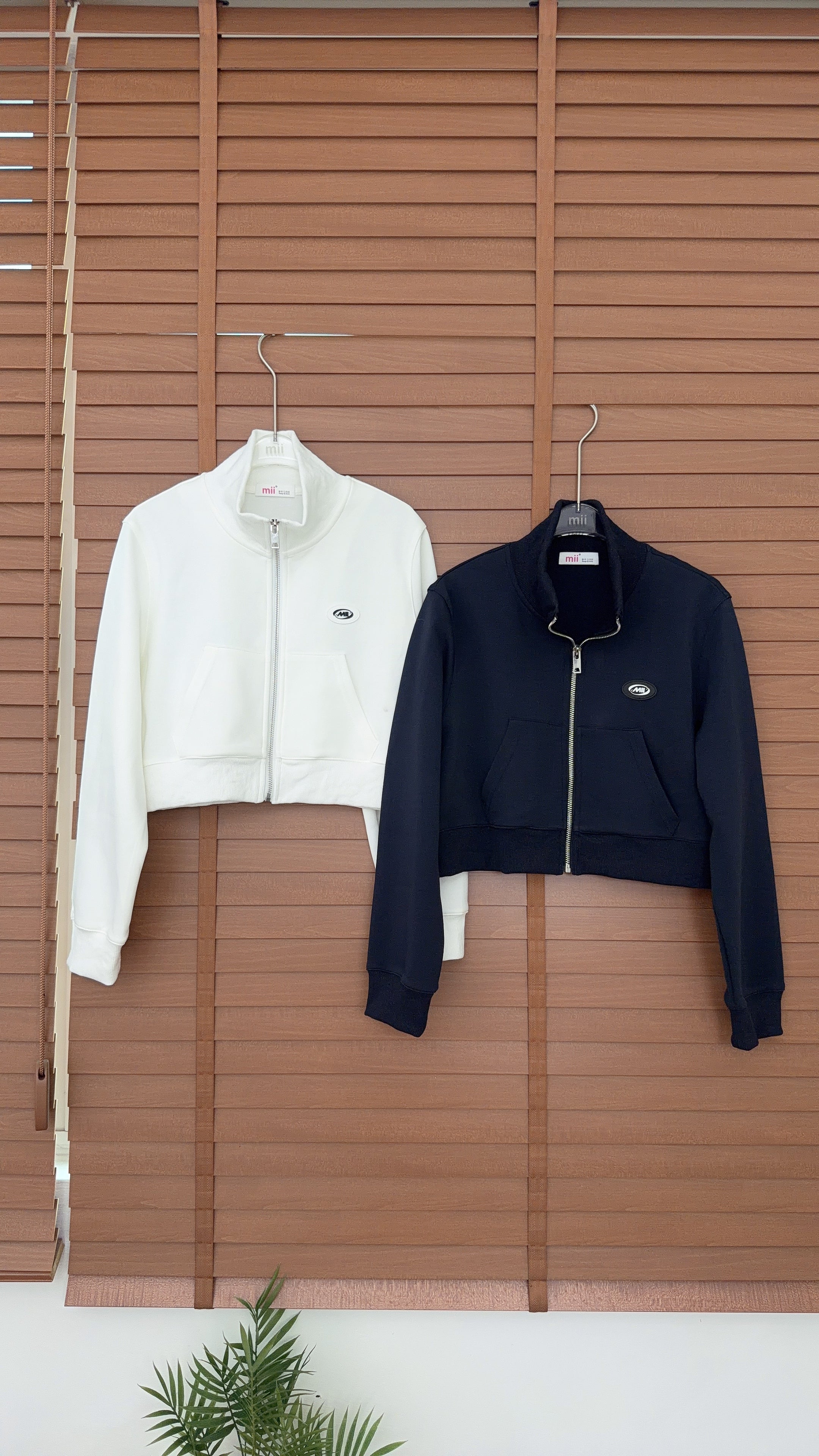 CROPPED ZIP JACKET