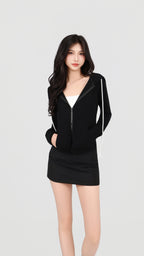 HOODED JACKET