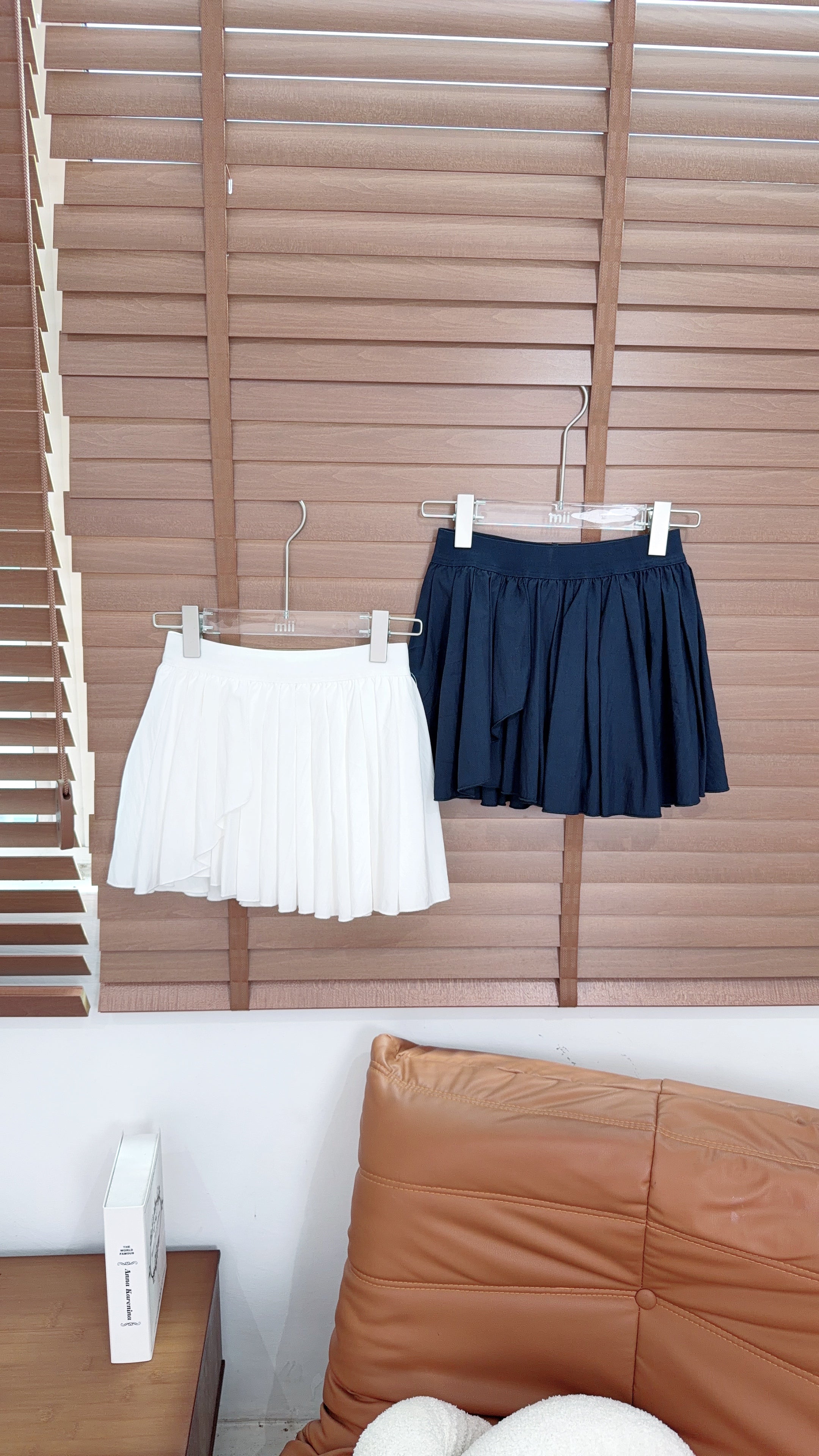 ACTIVE PLEATED MINI