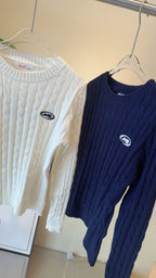 KNIT TOP