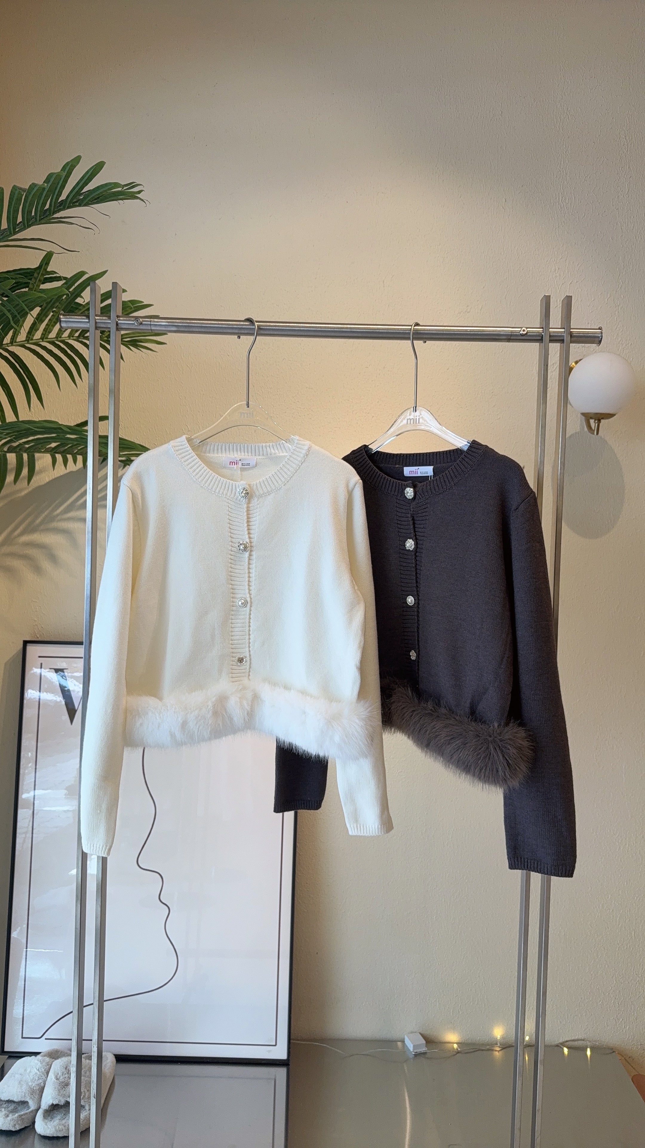 FURRY TRIM CARDIGAN