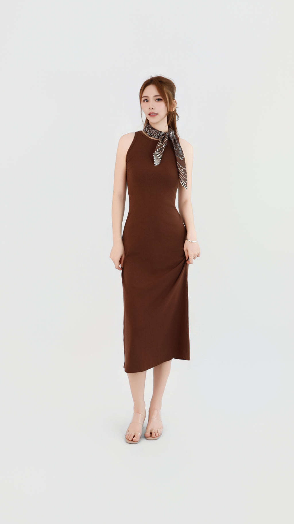ESSENTIAL TANK MIDI