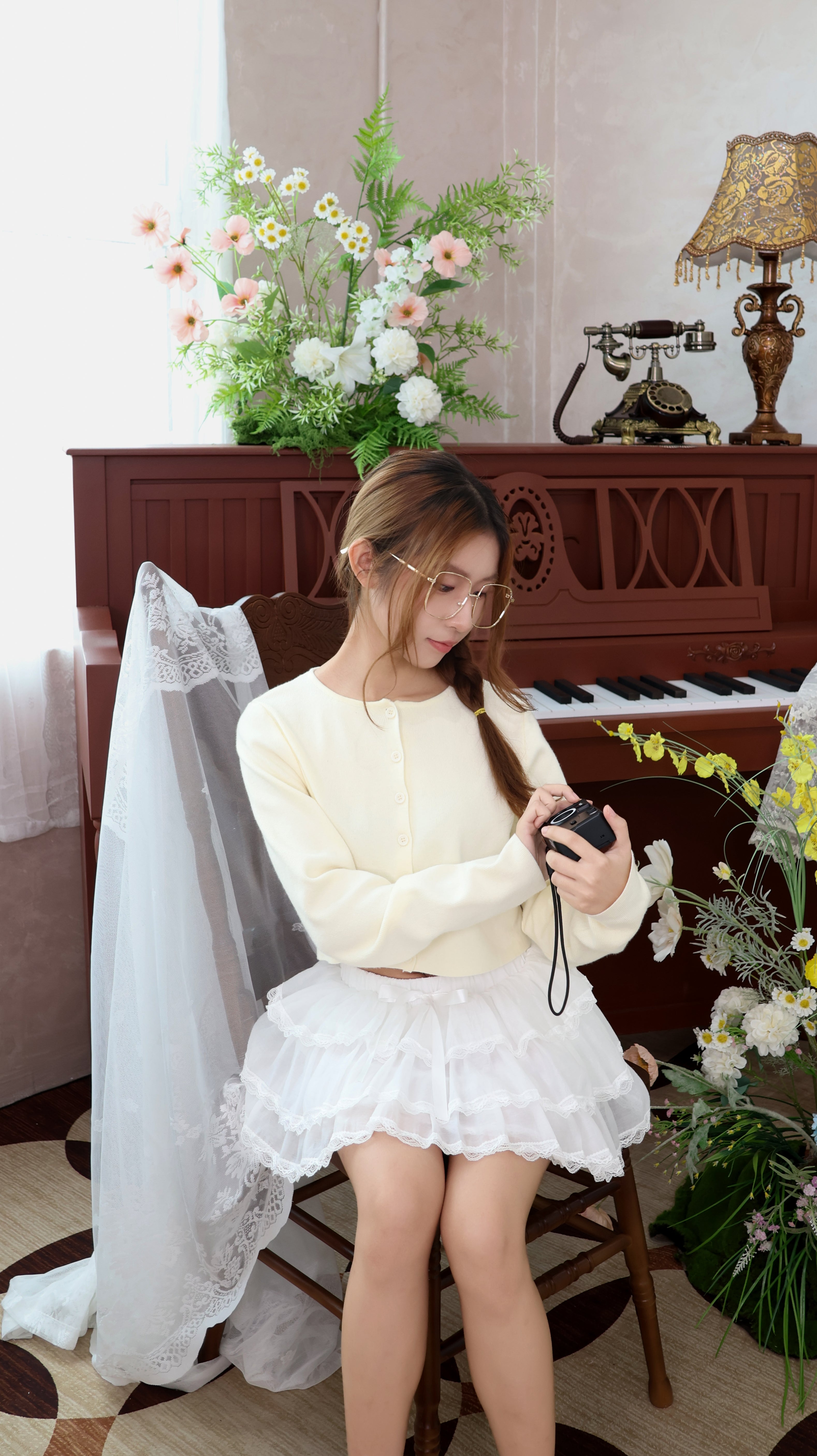 LACE RUFFLE MINI SKIRT