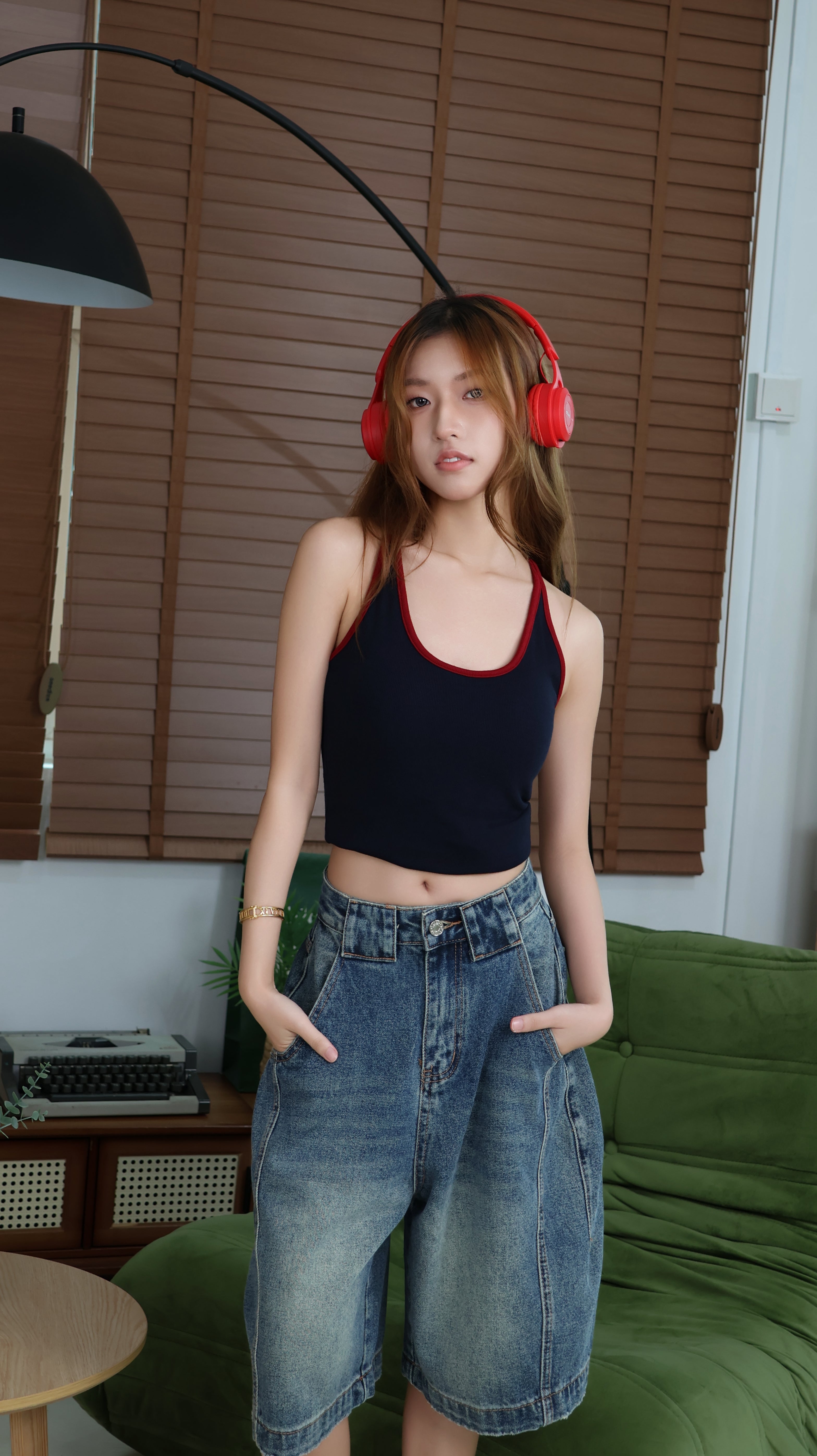URBAN FADE DENIM SHORT