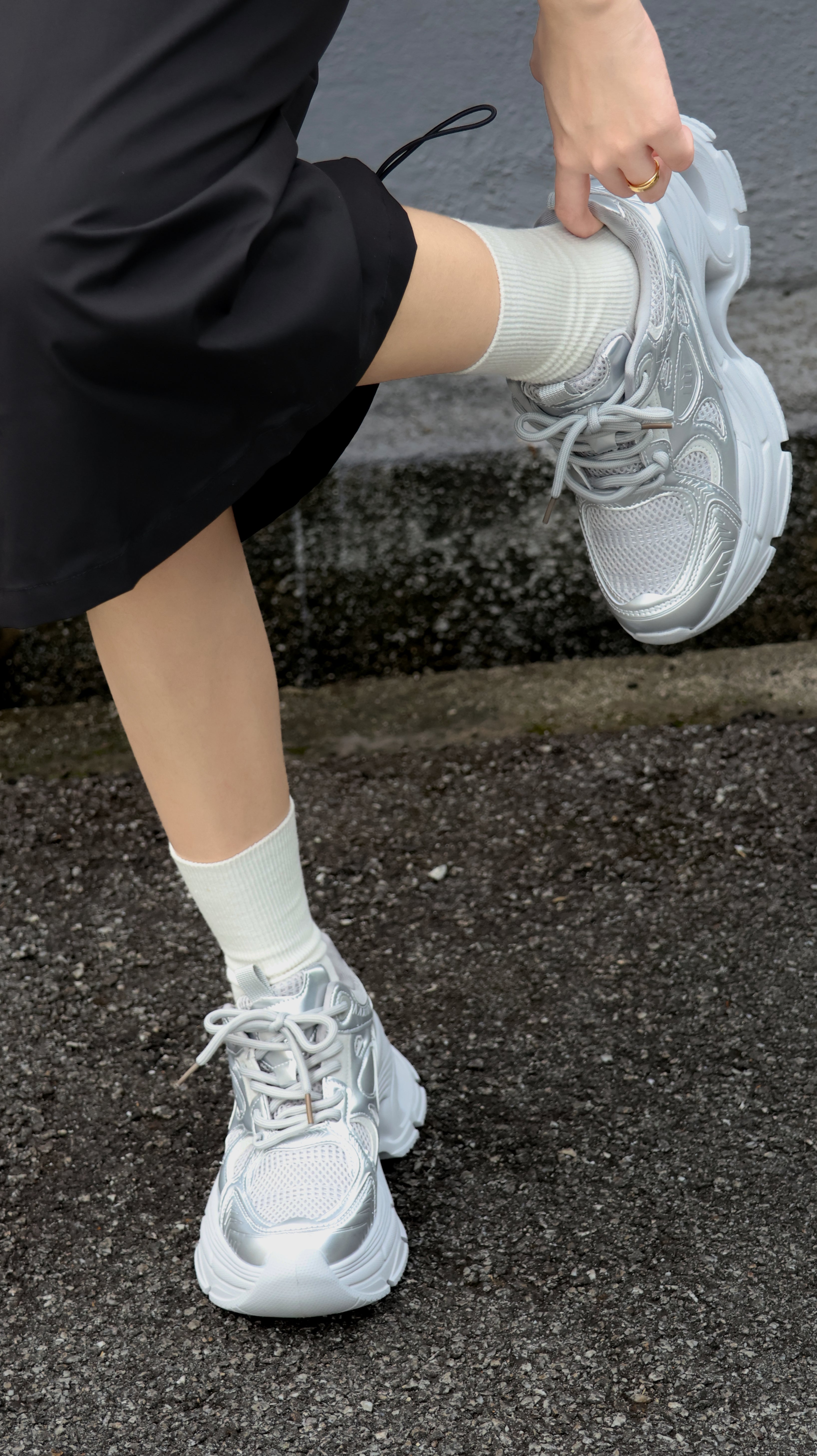 SNEAKER