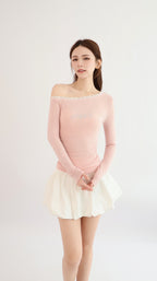 OFF SHOULDER TOP