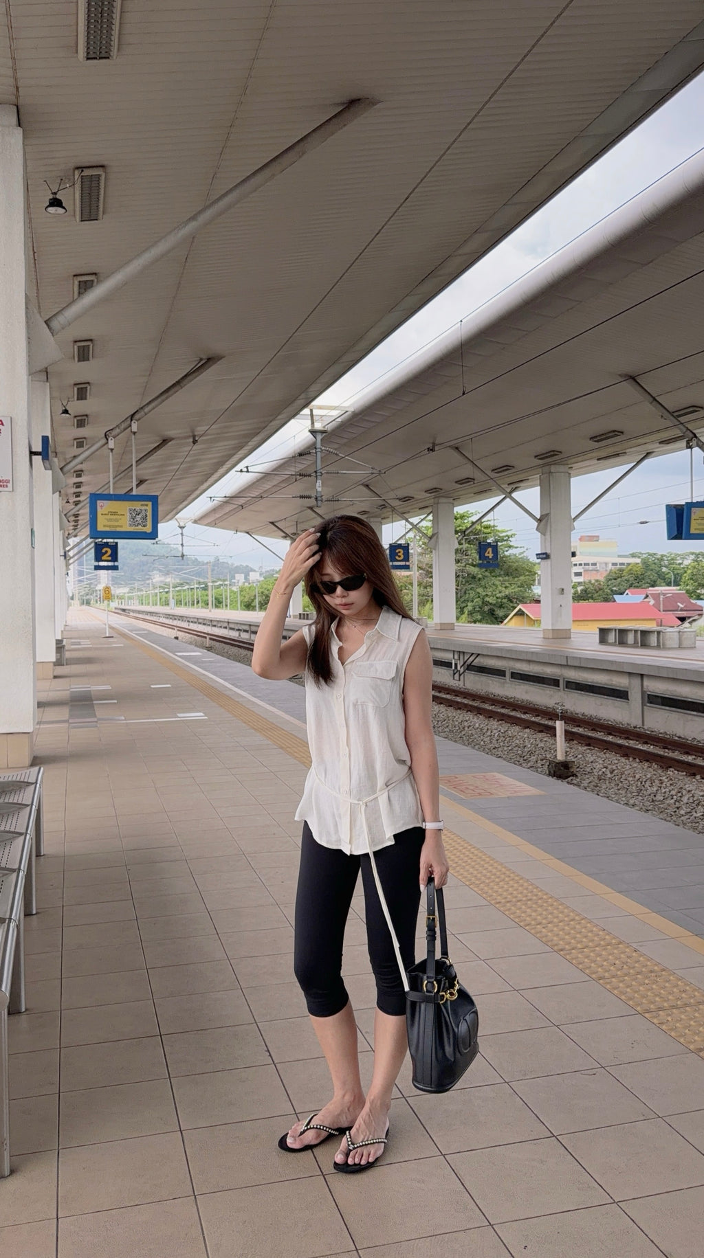 MONO TIE SHIRT