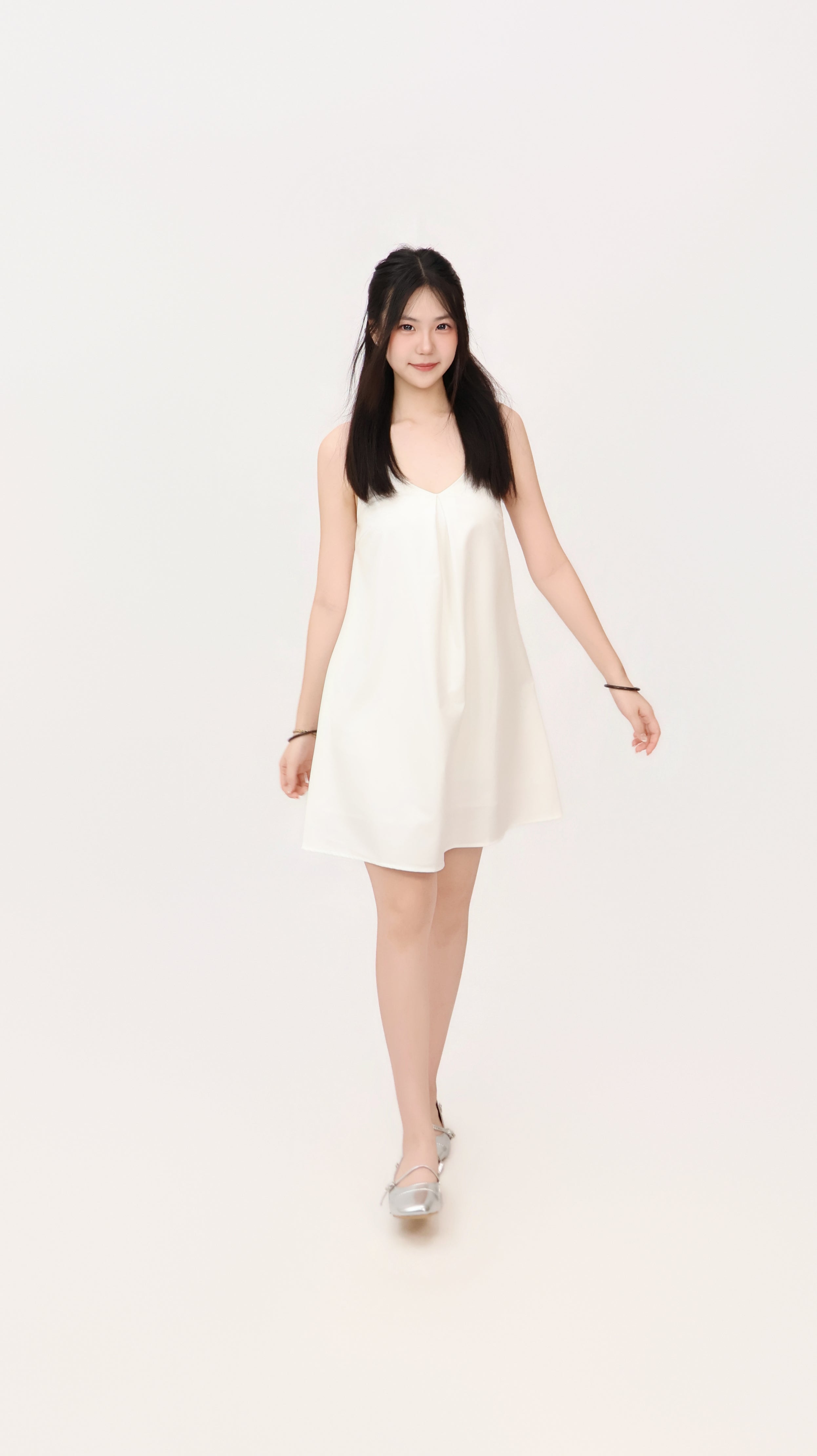 CLEAN FIT SLIP DRESS