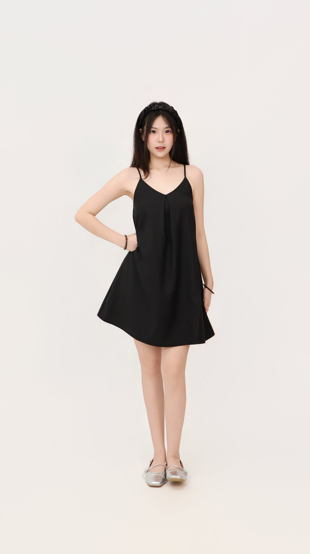 CLEAN FIT SLIP DRESS