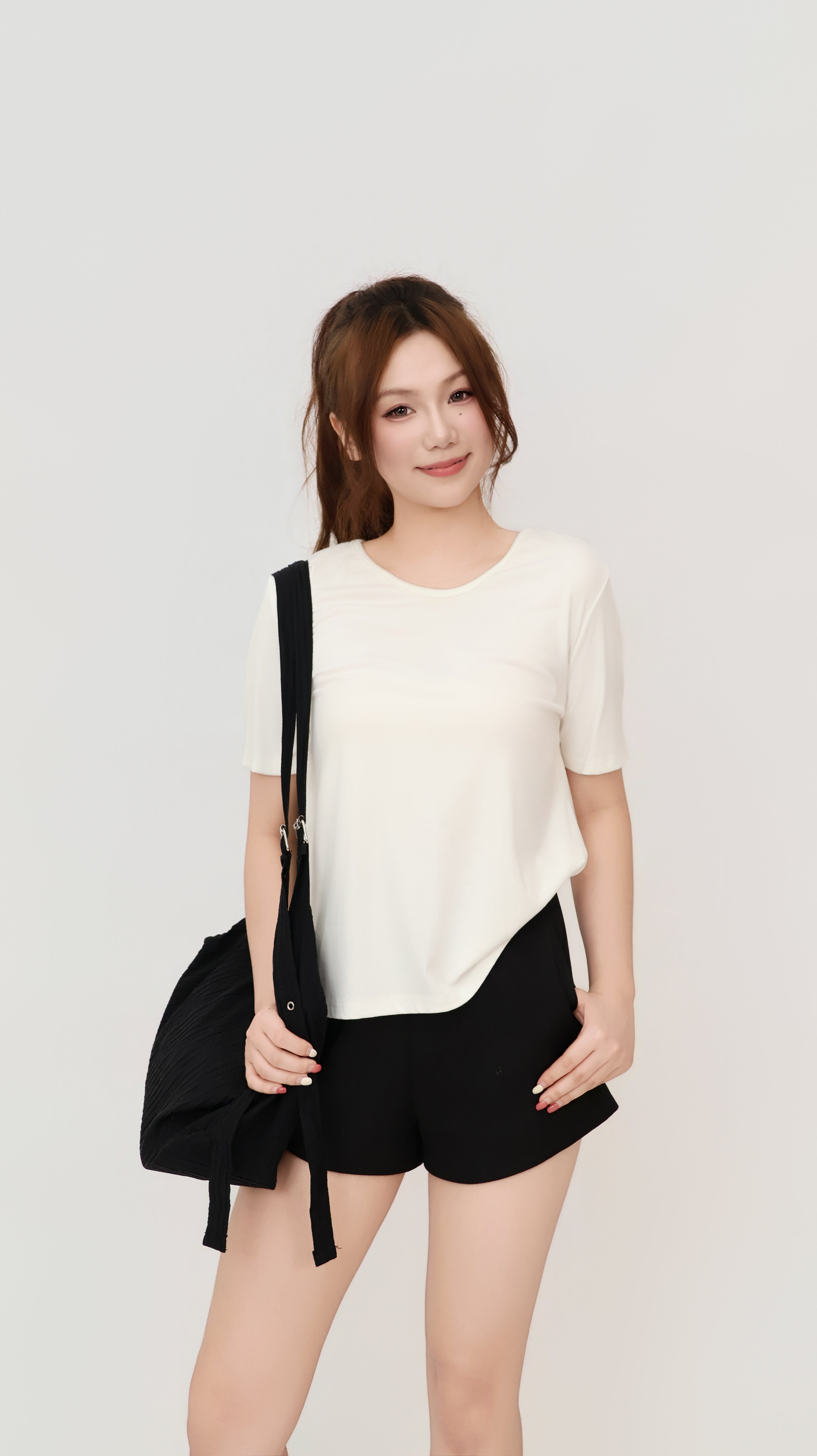 COMFY TEE