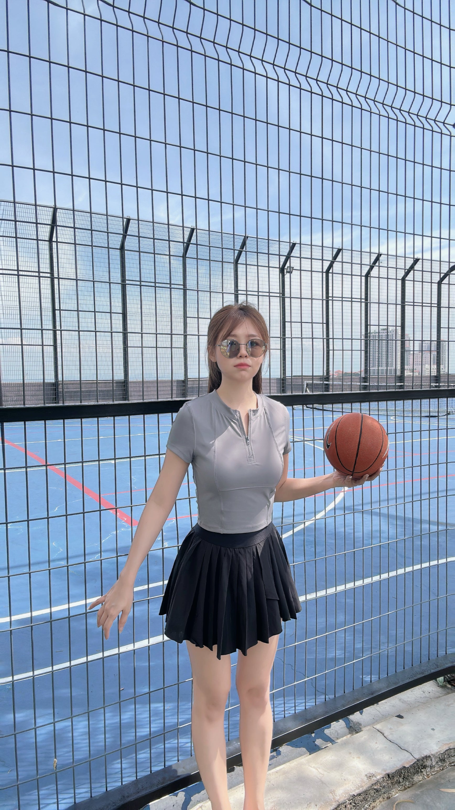 URBAN ZIP TOP