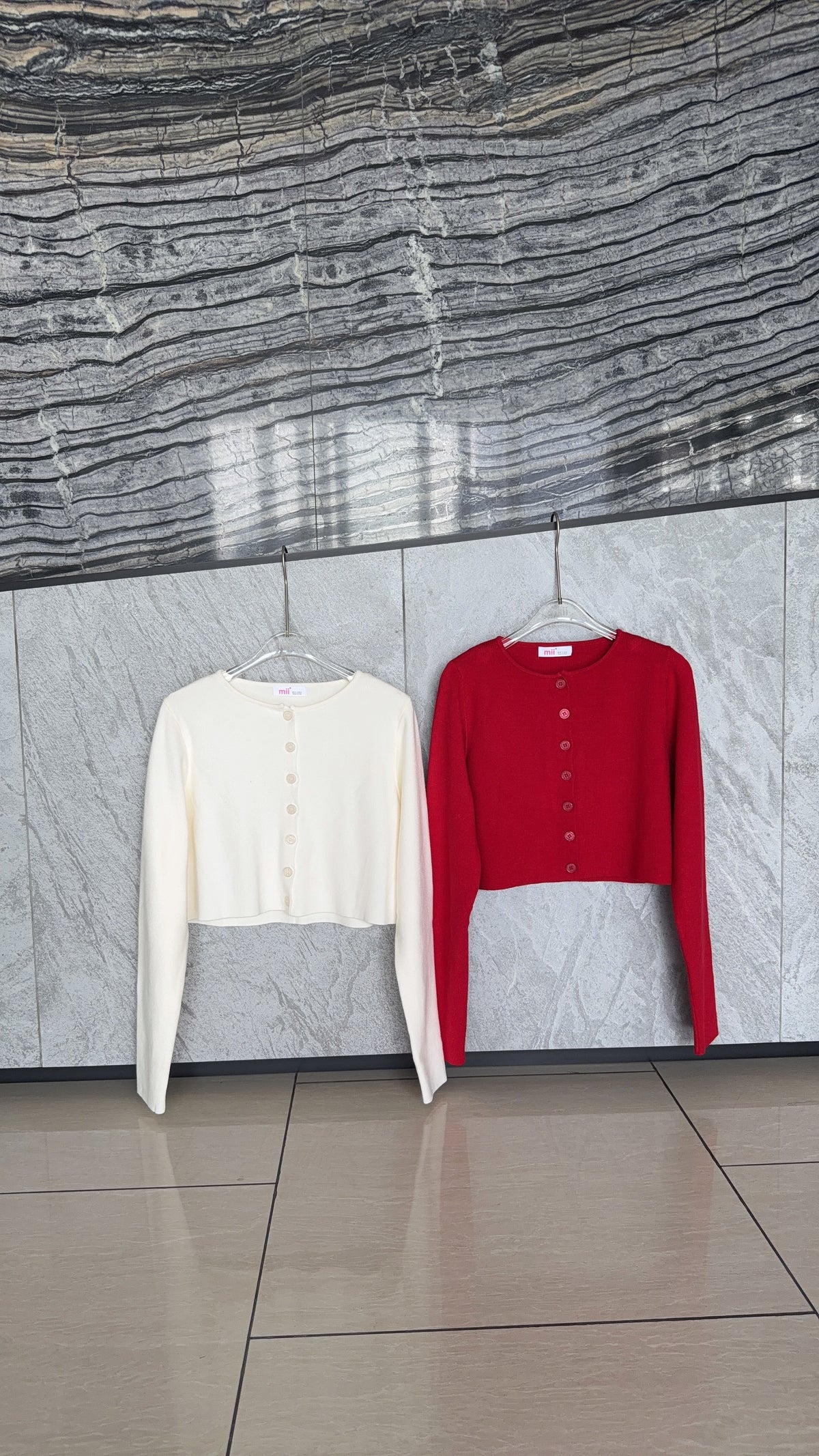 KNIT CARDIGAN