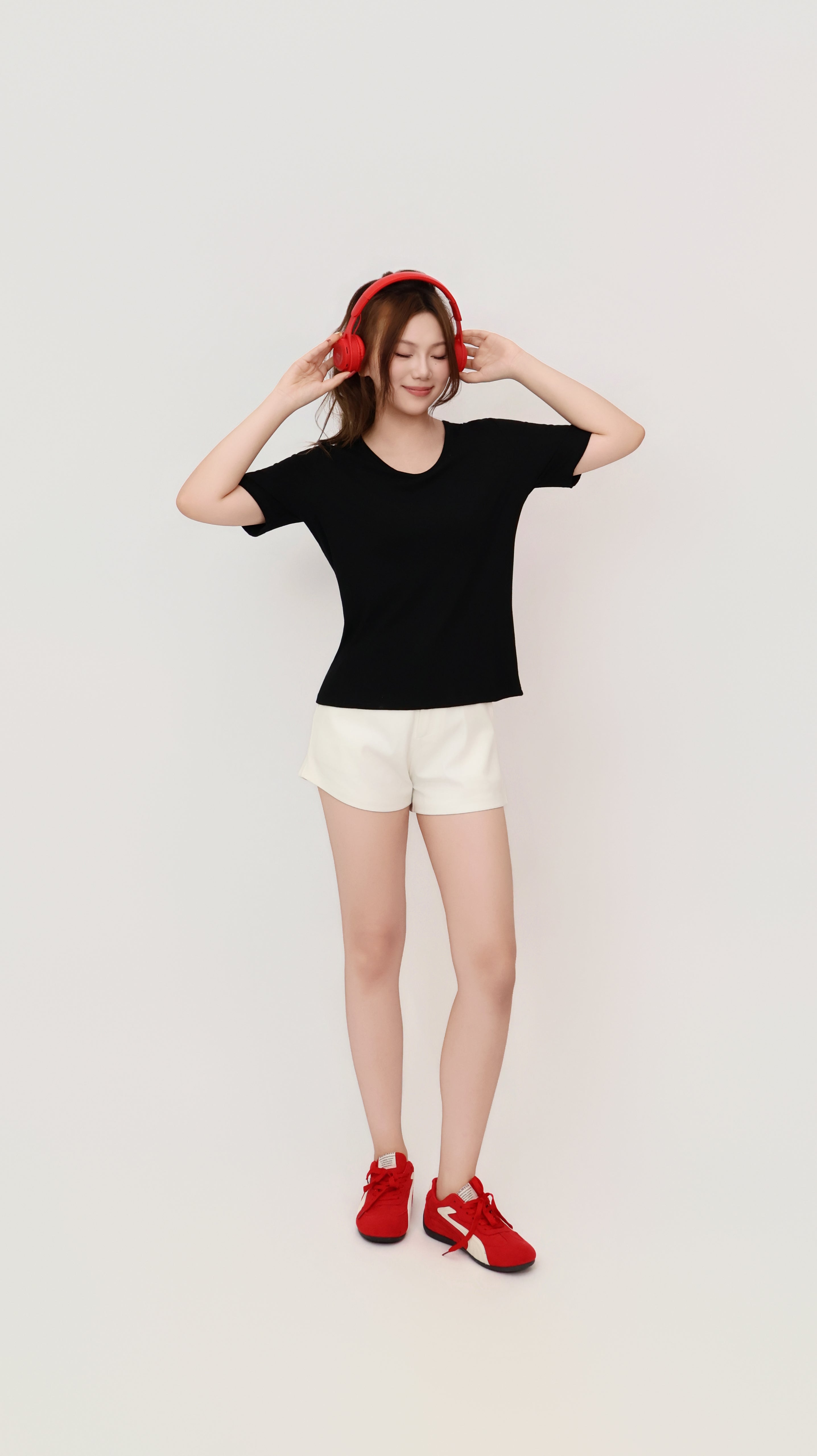COMFY TEE