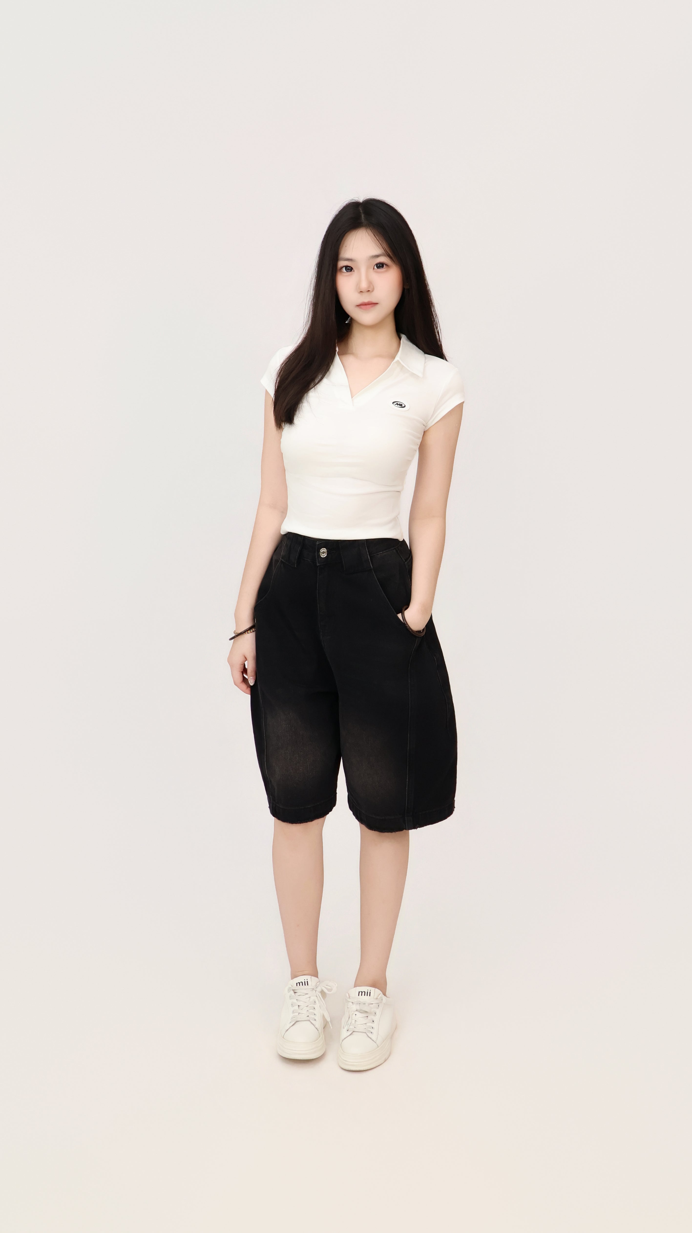 V NECK COLLAR TOP