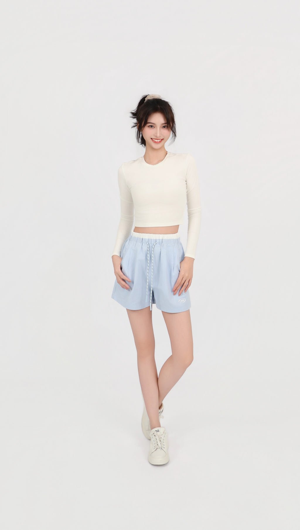 CASUAL SHORT
