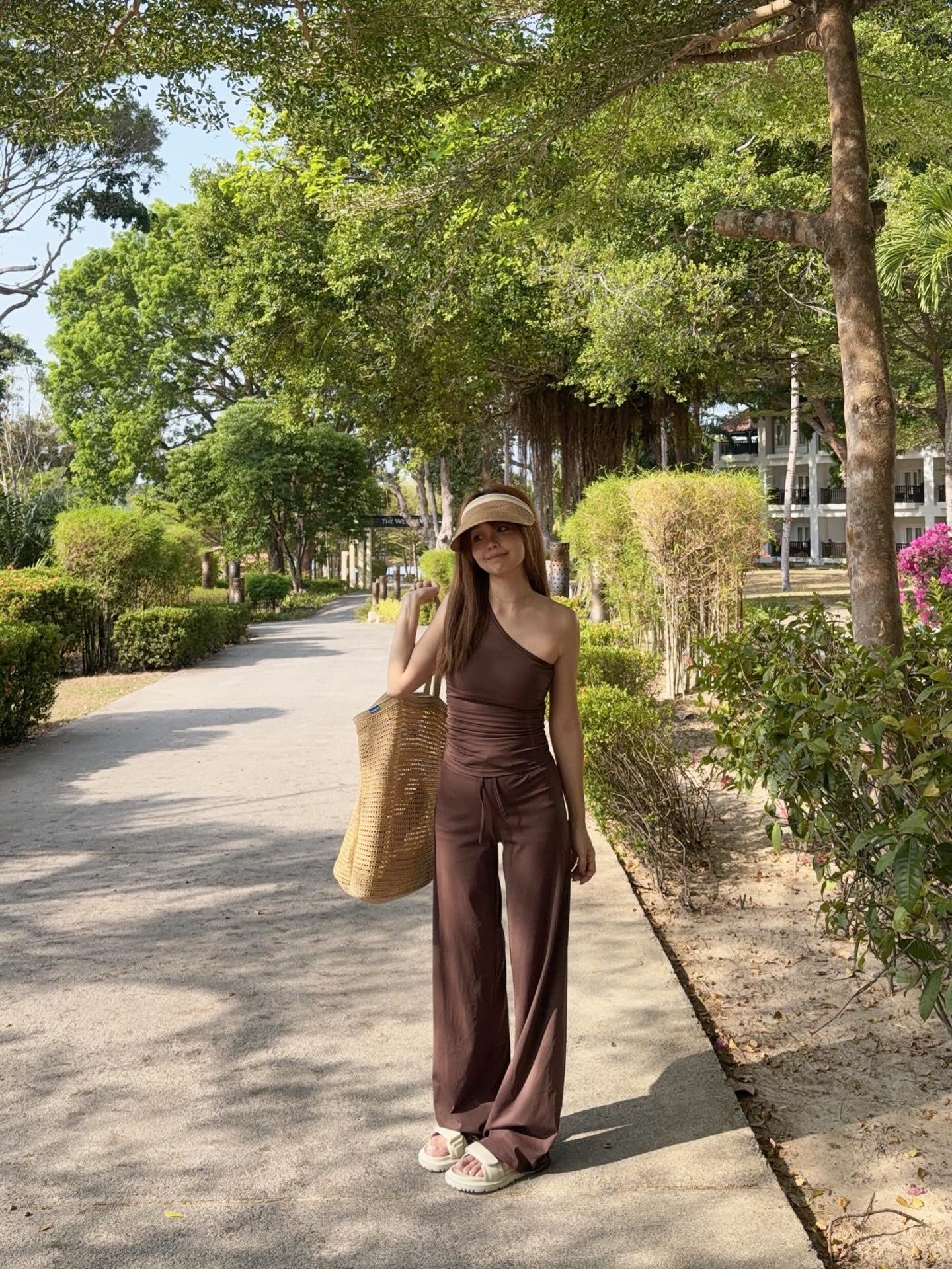 FLOW WIDE PANT