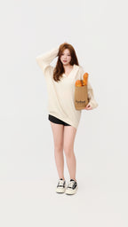 HOODED SWEATER