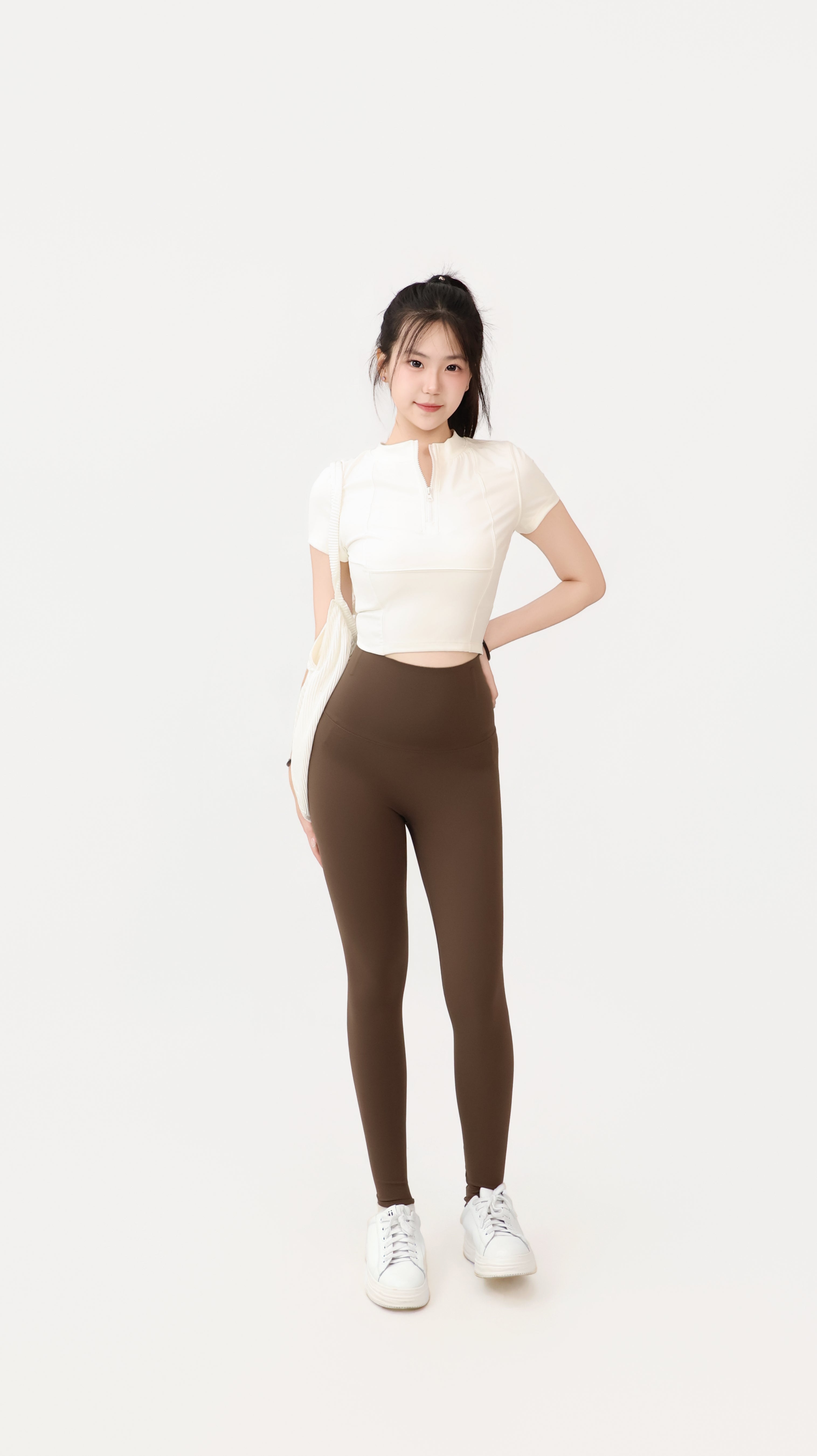 HIGH RISE JOGGER