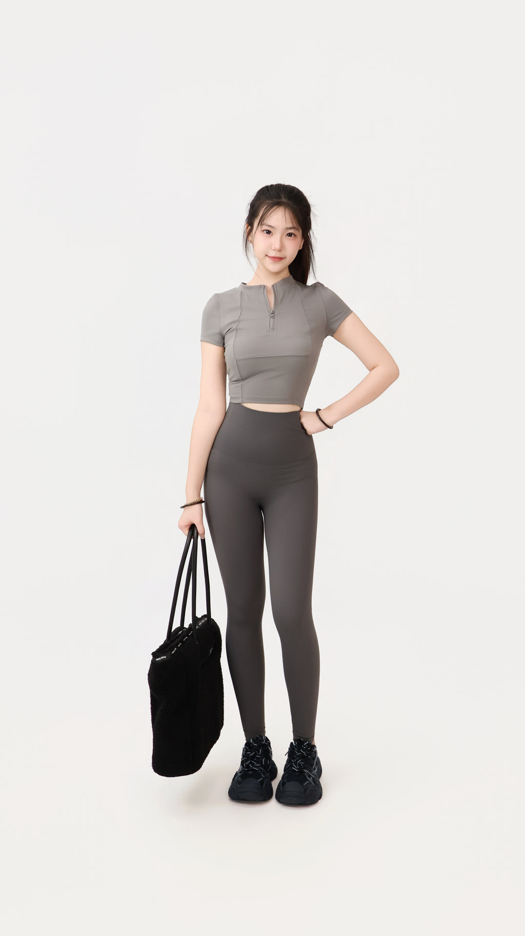 URBAN ZIP TOP