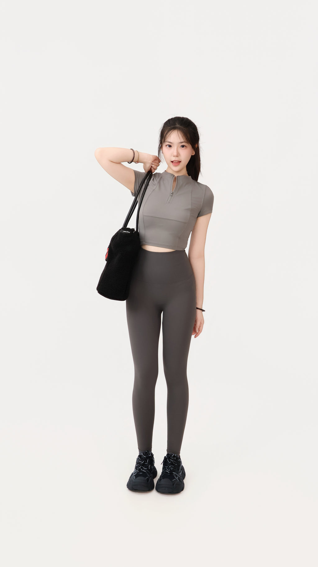 HIGH RISE JOGGER
