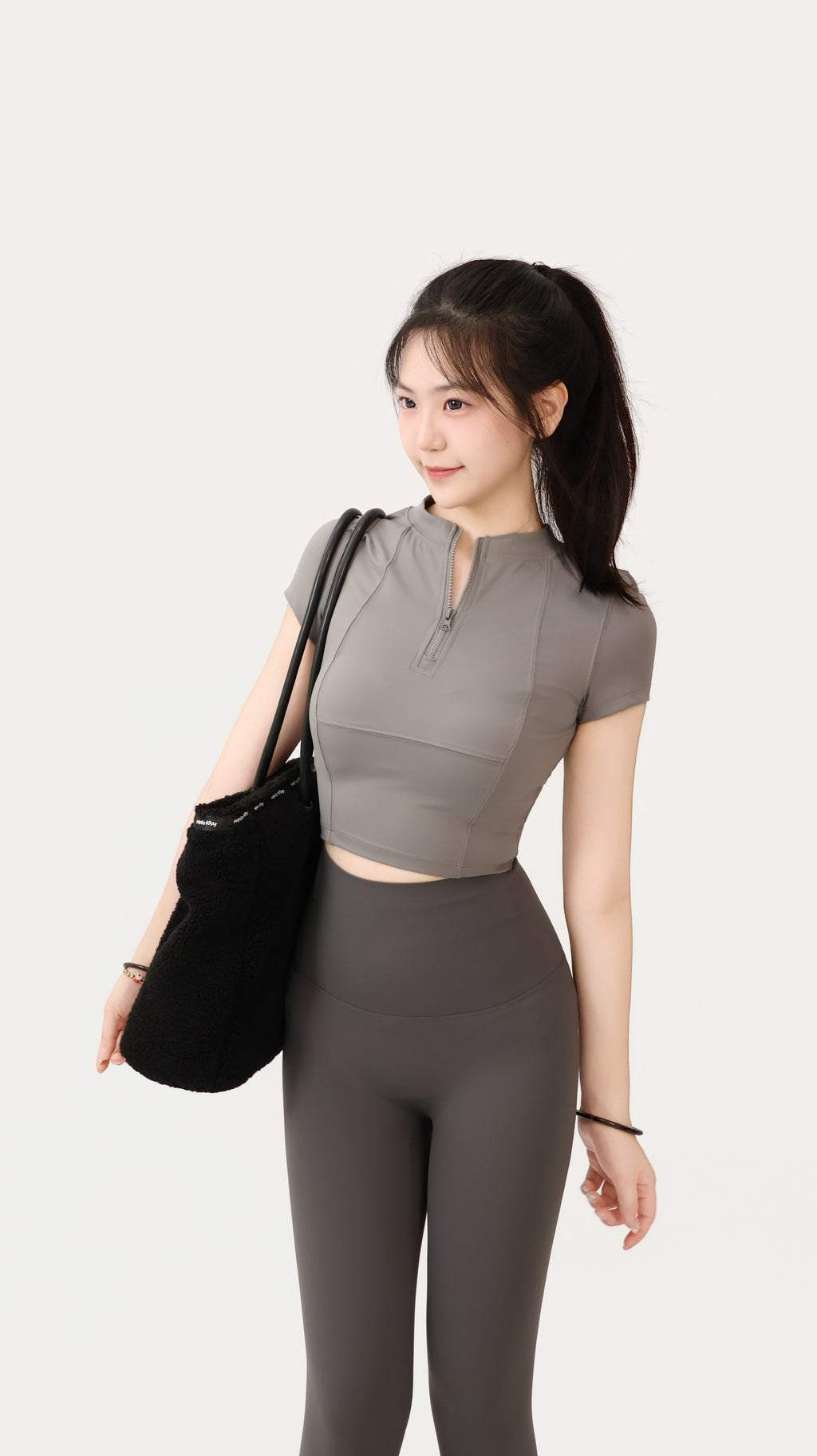 URBAN ZIP TOP